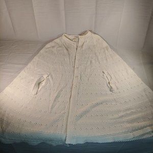 Vintage Sweater Bee Banff Knit Shawl Cream White Grannycore Button Up Women's OS